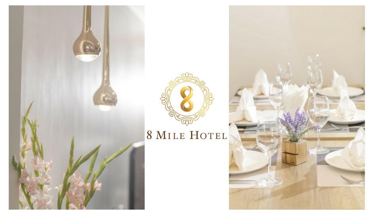 8 Mile Hotel Янгон Экстерьер фото