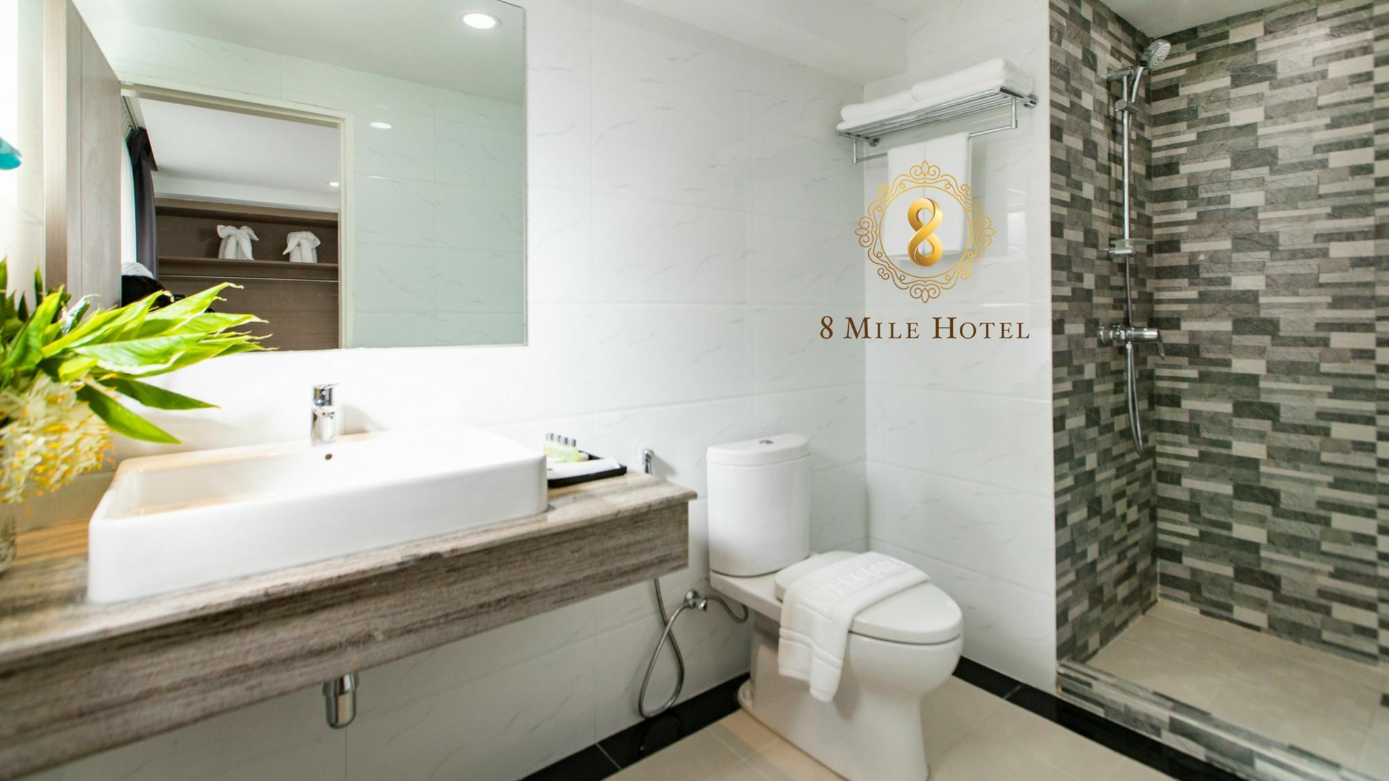 8 Mile Hotel Янгон Экстерьер фото